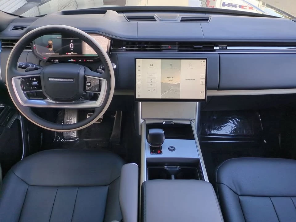 2025 Land Rover Range Rover L460 - Image 10 of 20