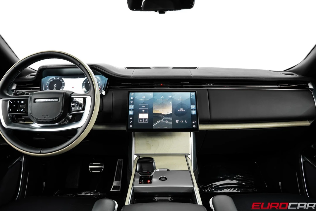 2025 Land Rover Range Rover L460 - Image 25 of 31