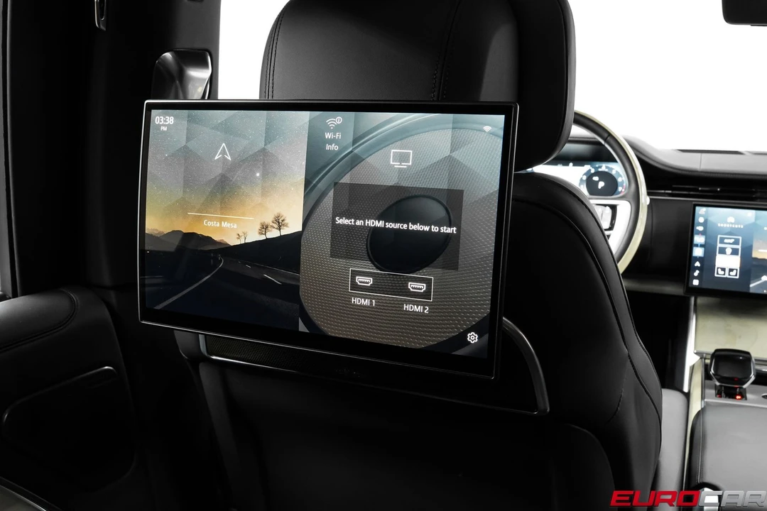 2025 Land Rover Range Rover L460 - Image 24 of 31