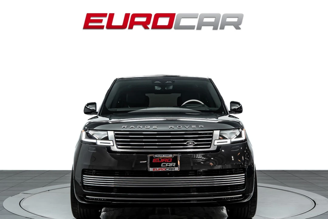 2025 Land Rover Range Rover L460 - Image 8 of 31