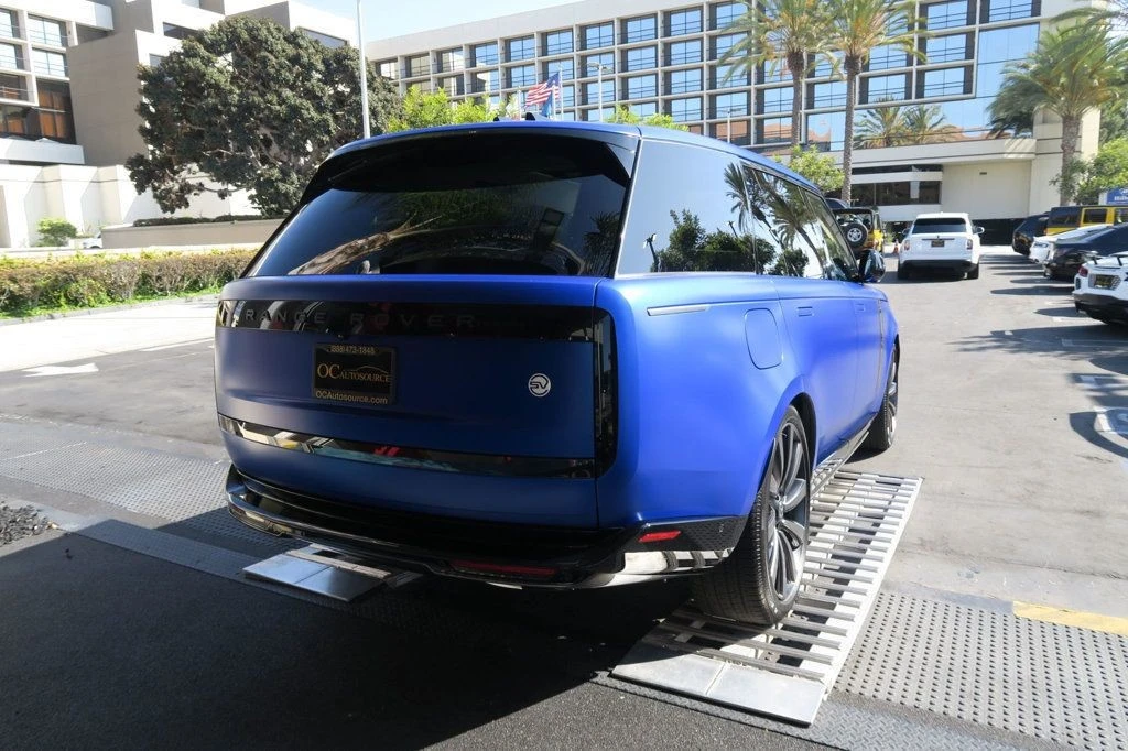 2025 Land Rover Range Rover L460 - Image 9 of 21