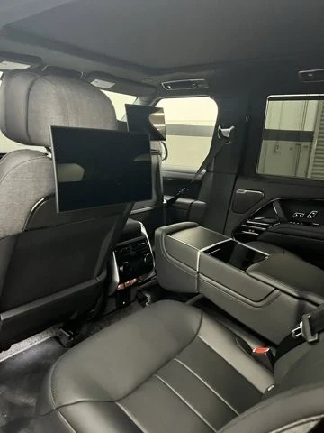 2025 Land Rover Range Rover L460 - Image 8 of 10