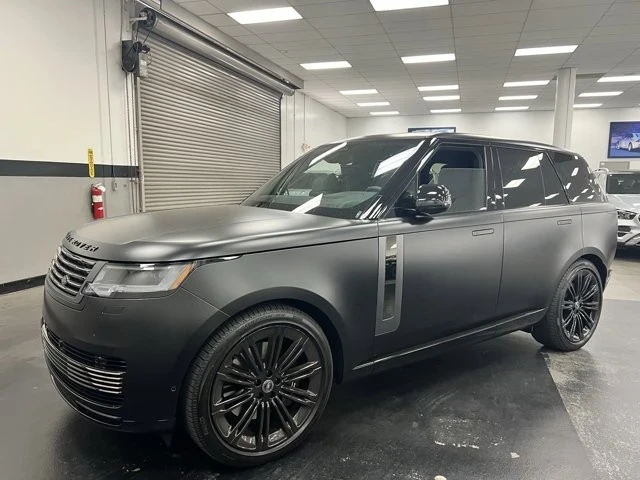 2025 Land Rover Range Rover L460 - Image 2 of 10
