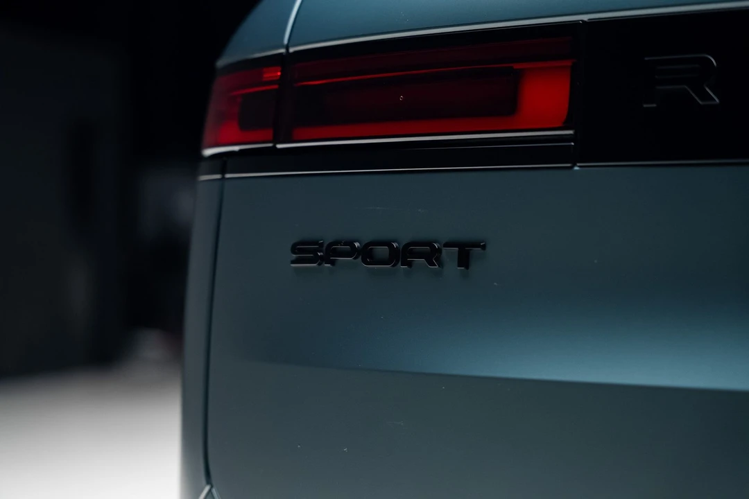 2025 Land Rover Range Rover Sport L461 - Image 30 of 31