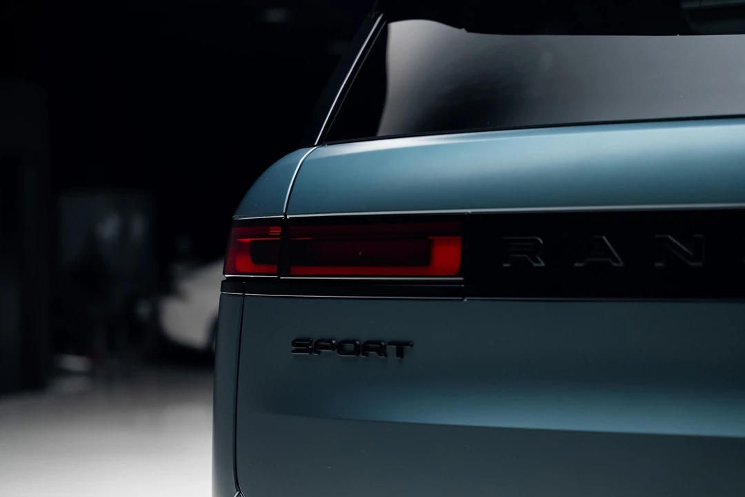 2025 Land Rover Range Rover Sport L461 - Image 27 of 31
