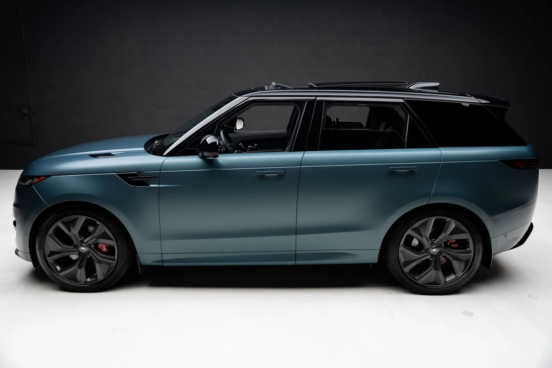 2025 Land Rover Range Rover Sport L461 - Image 16 of 31