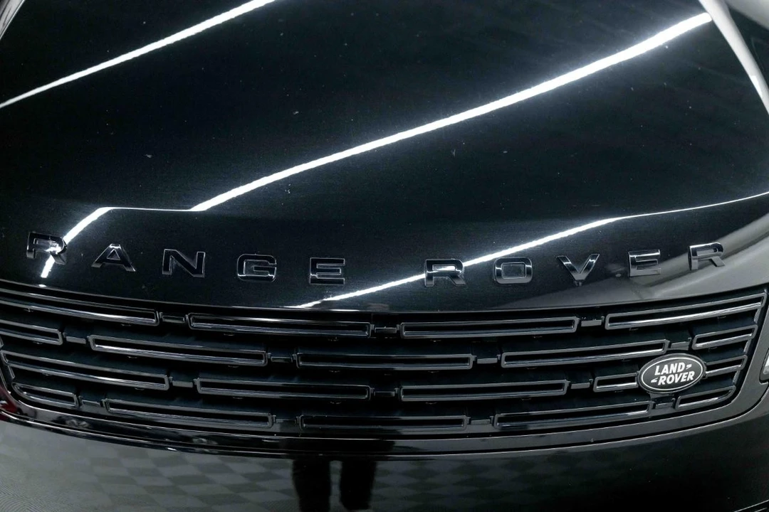 2025 Land Rover Range Rover Sport L461 - Image 16 of 31