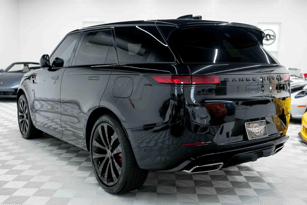 2025 Land Rover Range Rover Sport L461 - Image 10 of 31