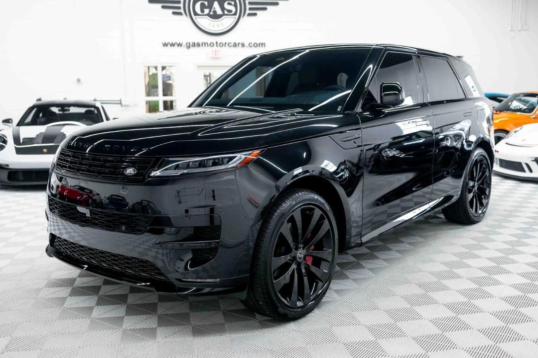 2025 Land Rover Range Rover Sport L461 - Image 4 of 31