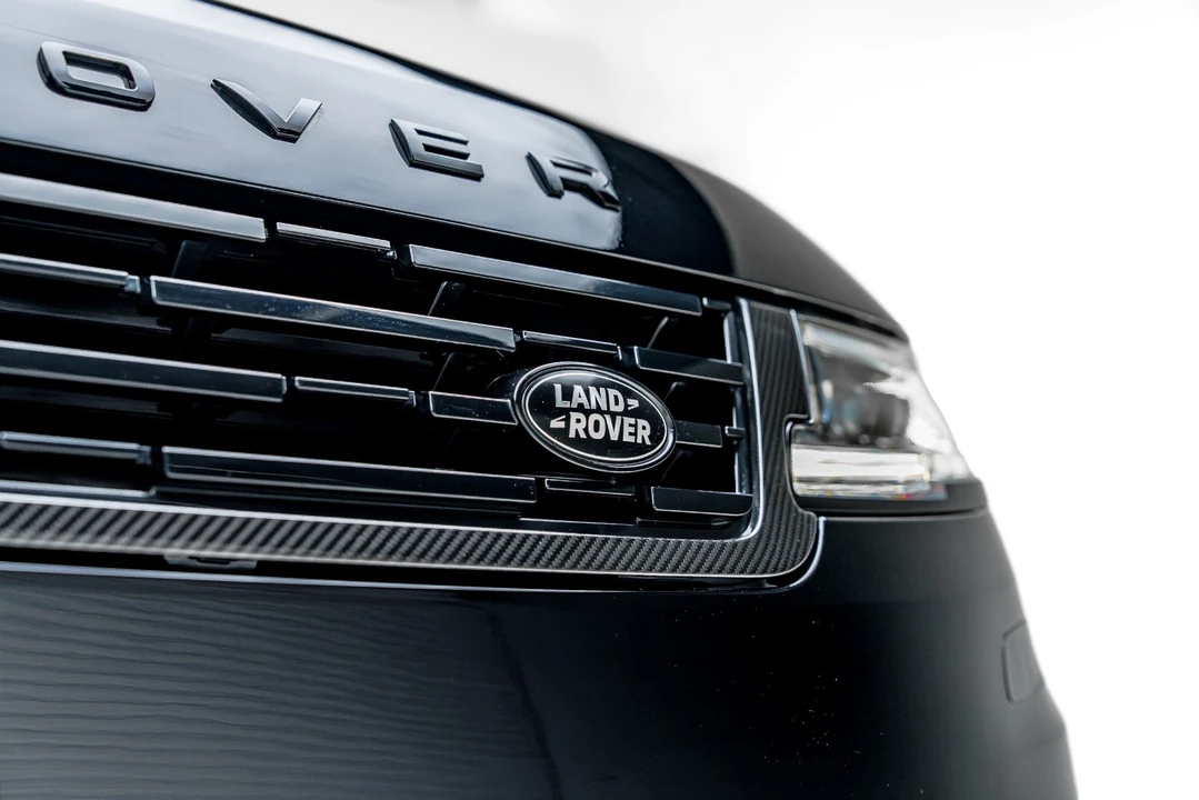 2025 Land Rover Range Rover Sport SV L461 - Image 21 of 31