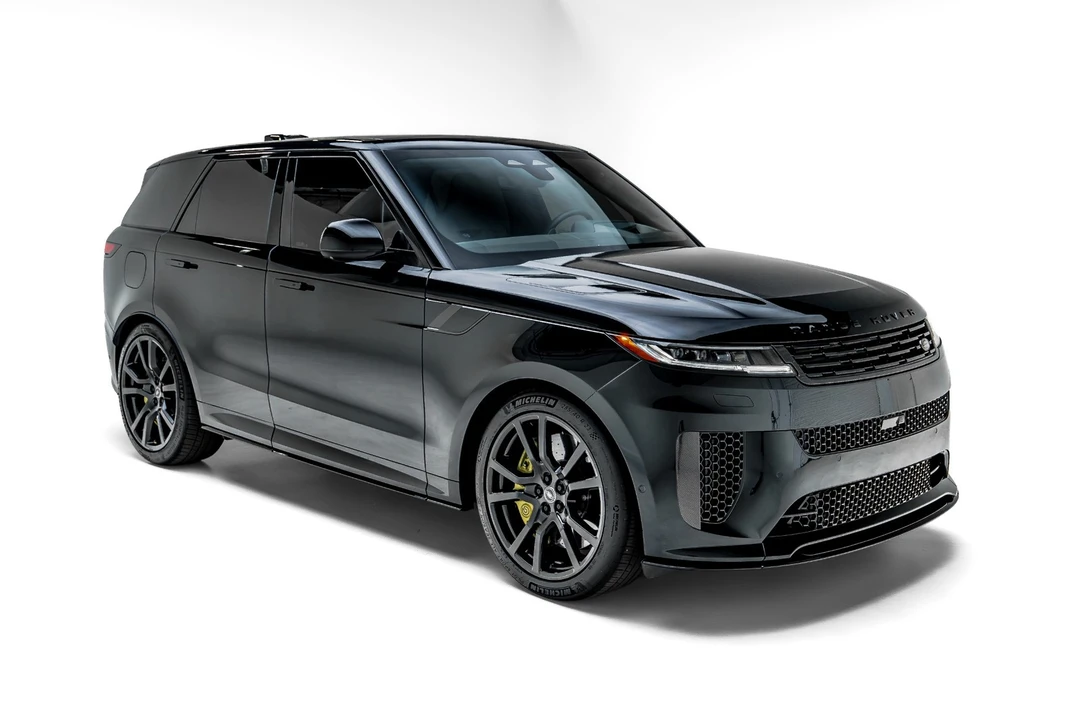 2025 Land Rover Range Rover Sport SV L461 - Image 5 of 31
