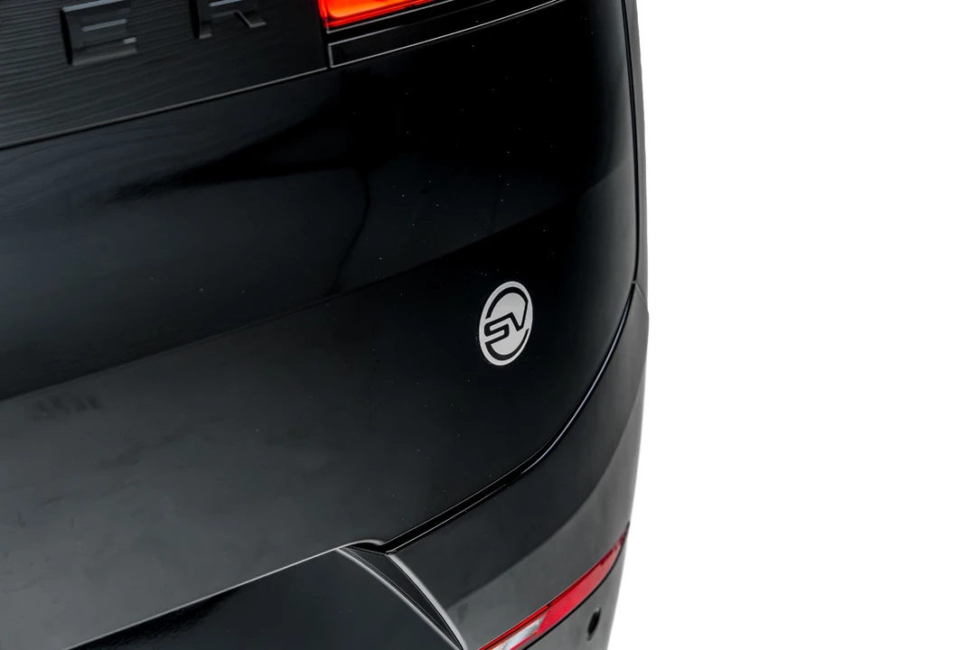 2025 Land Rover Range Rover Sport SV L461 - Image 31 of 31