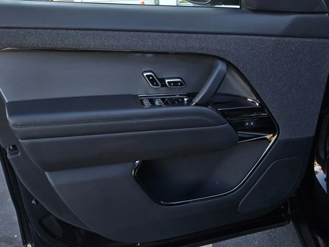 2025 Land Rover Range Rover Sport L461 - Image 9 of 29