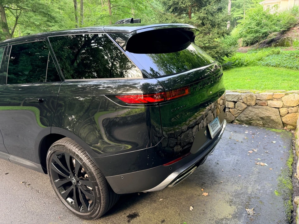 2025 Land Rover Range Rover Sport L461 - Image 13 of 31