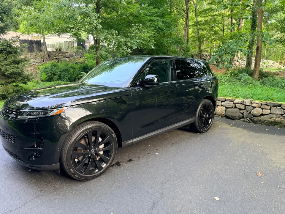 2025 Land Rover Range Rover Sport L461 - Image 8 of 31