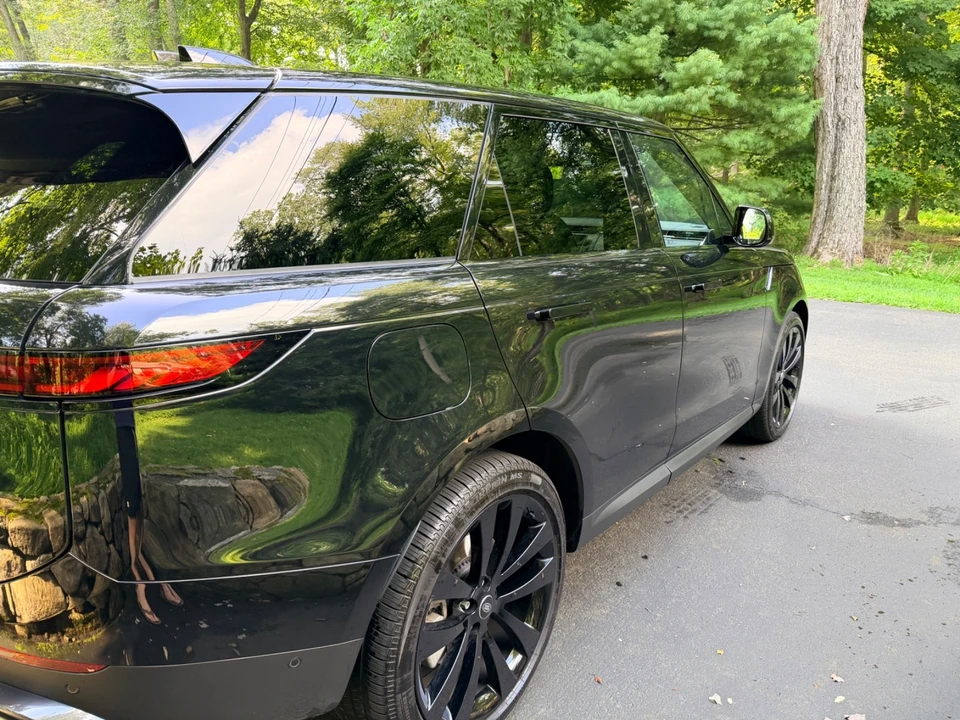 2025 Land Rover Range Rover Sport L461 - Image 17 of 31