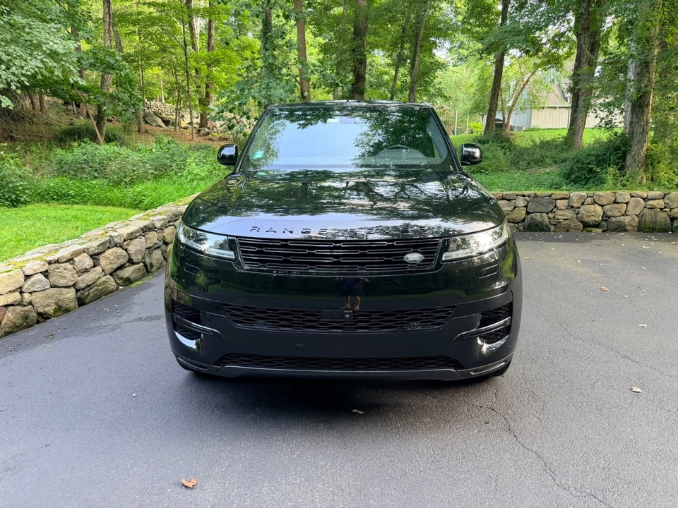 2025 Land Rover Range Rover Sport L461 - Image 4 of 31
