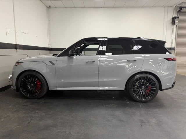 2025 Land Rover Range Rover Sport SV L461 - Image 9 of 31