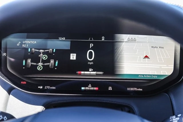 2025 Land Rover Range Rover Sport SV L461 - Image 22 of 31
