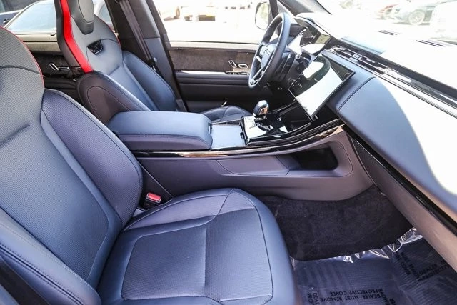 2025 Land Rover Range Rover Sport SV L461 - Image 15 of 31