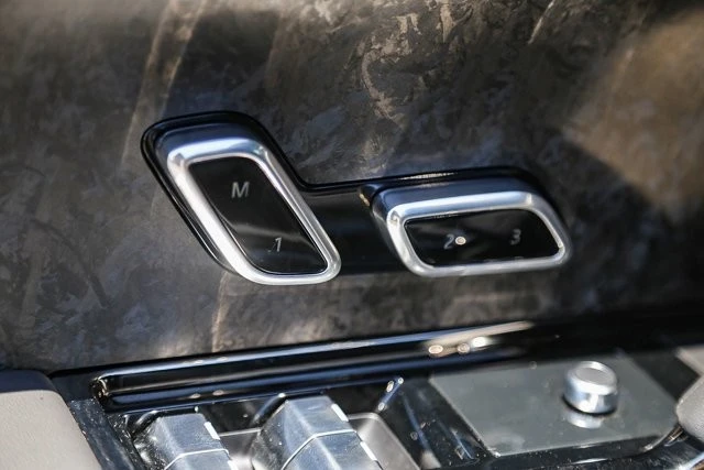 2025 Land Rover Range Rover Sport SV L461 - Image 20 of 31