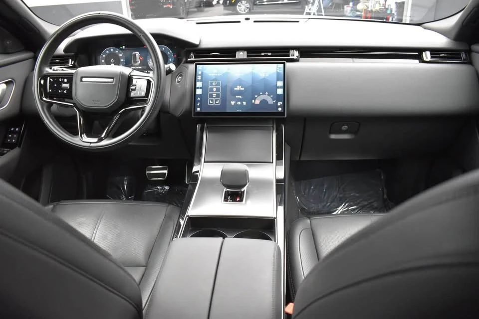 2025 Land Rover Range Rover Velar - Image 6 of 8