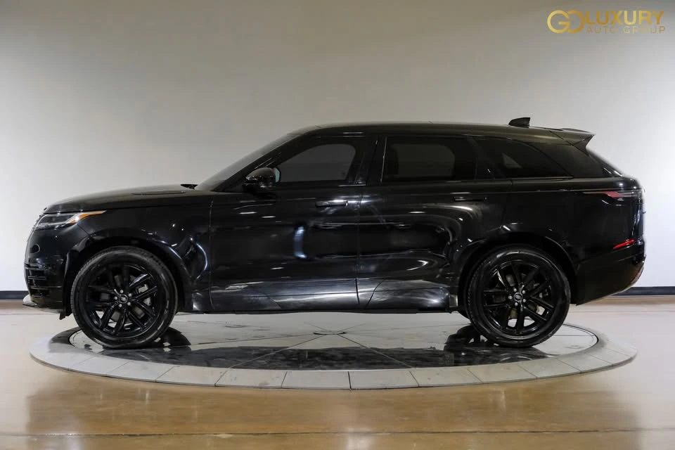 2025 Land Rover Range Rover Velar - Image 14 of 20