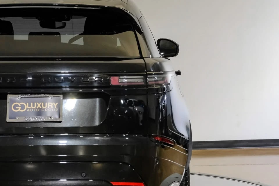 2025 Land Rover Range Rover Velar - Image 12 of 20