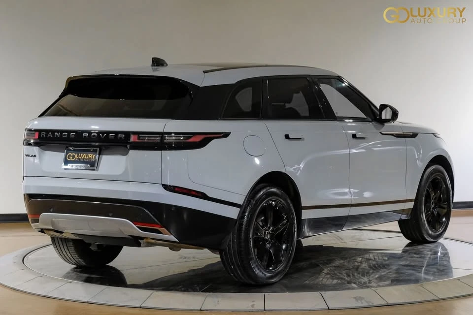 2025 Land Rover Range Rover Velar - Image 8 of 20