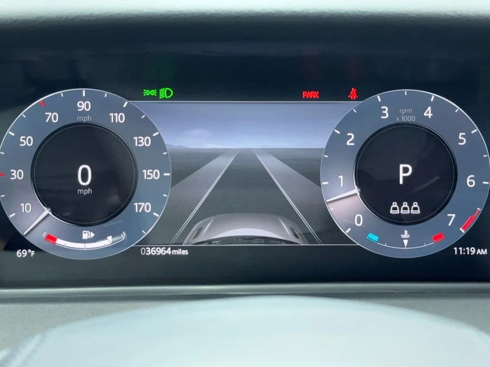 2025 Land Rover Range Rover Velar - Image 21 of 21