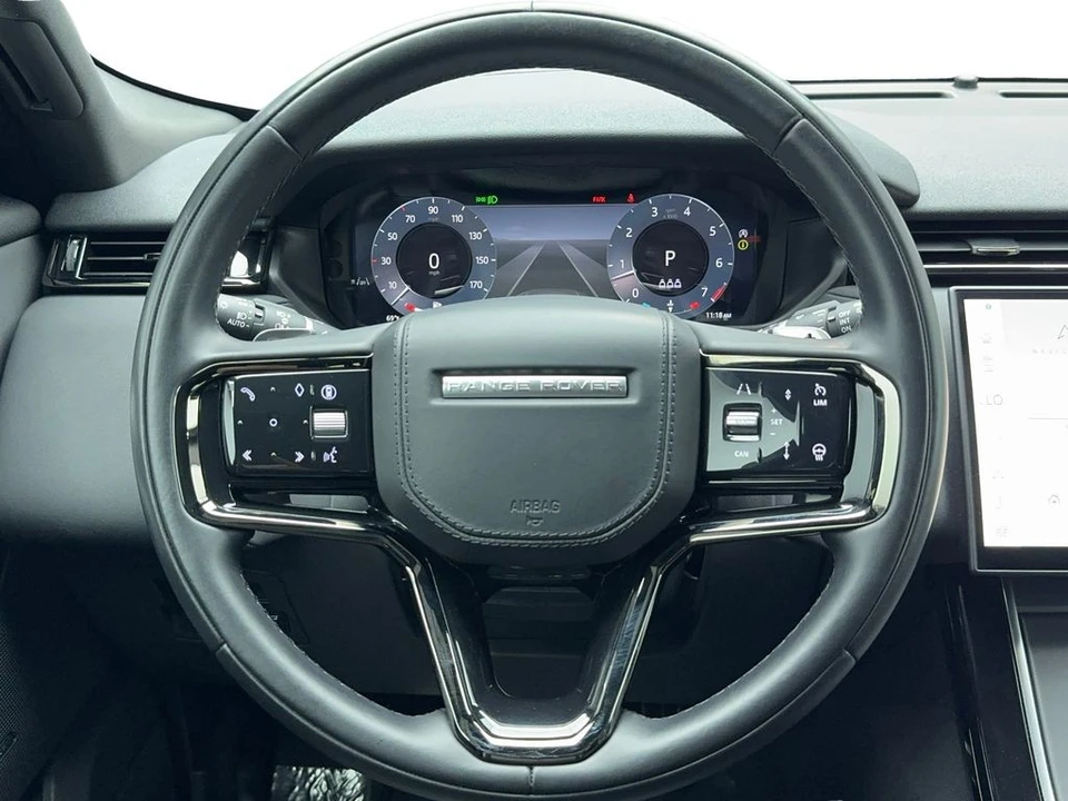 2025 Land Rover Range Rover Velar - Image 18 of 21