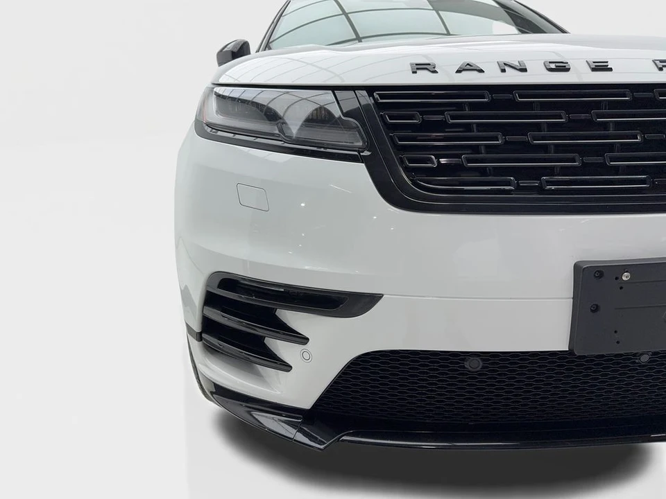 2025 Land Rover Range Rover Velar - Image 4 of 12