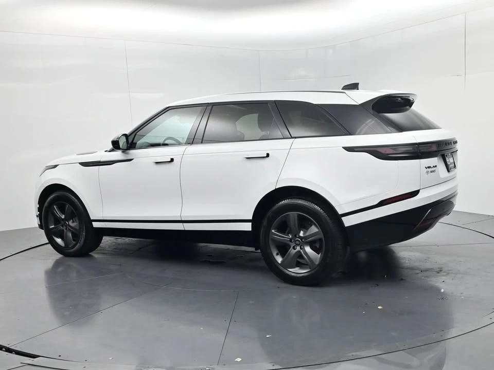 2025 Land Rover Range Rover Velar - Image 5 of 20