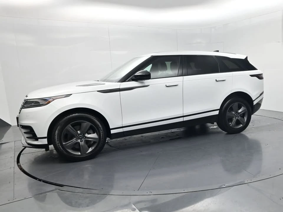 2025 Land Rover Range Rover Velar - Image 4 of 20