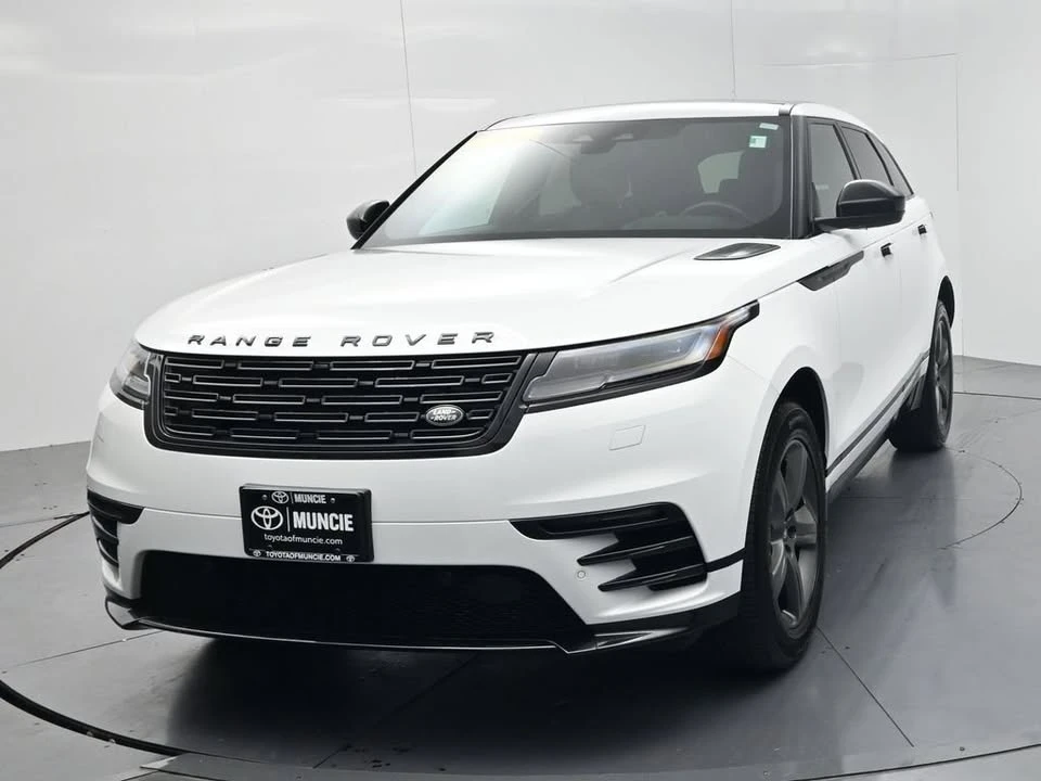 2025 Land Rover Range Rover Velar - Image 3 of 20