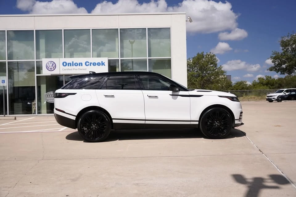 2025 Land Rover Range Rover Velar - Image 4 of 20