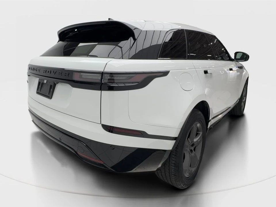 2025 Land Rover Range Rover Velar - Image 7 of 21