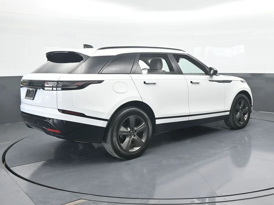 2025 Land Rover Range Rover Velar - Image 6 of 12