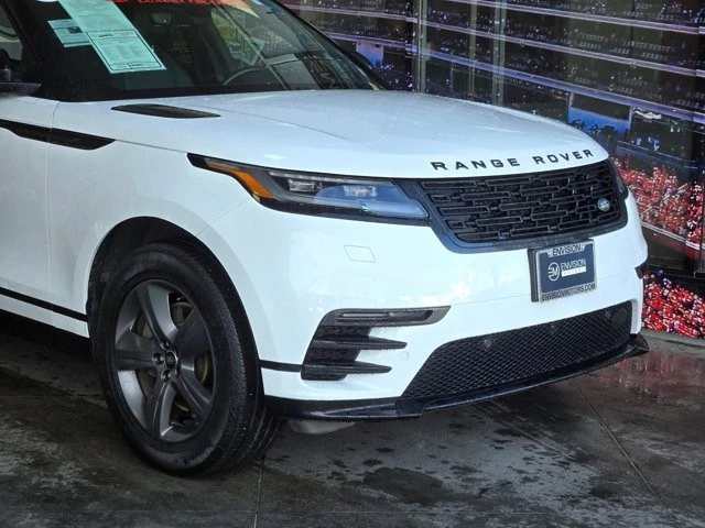 2025 Land Rover Range Rover Velar - Image 2 of 12