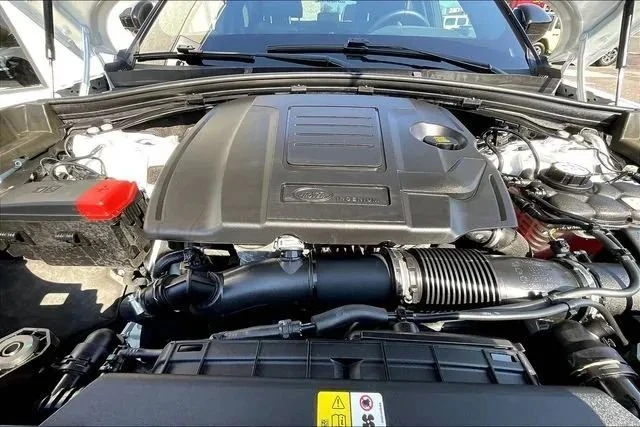 2025 Land Rover Range Rover Velar - Image 12 of 12