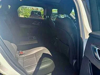 2025 Land Rover Range Rover Velar - Image 5 of 7
