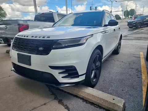 2025 Land Rover Range Rover Velar SE Sport Utility 4D