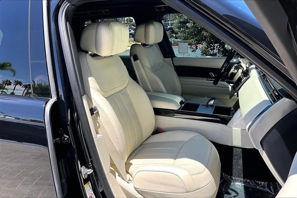 2025 Land Rover Range Rover L460 - Image 5 of 15