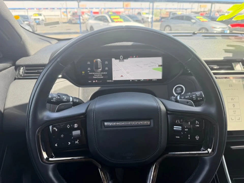 2025 Land Rover Range Rover Velar - Image 8 of 8