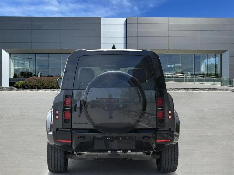 2025 Land Rover Defender L663 - Image 6 of 9