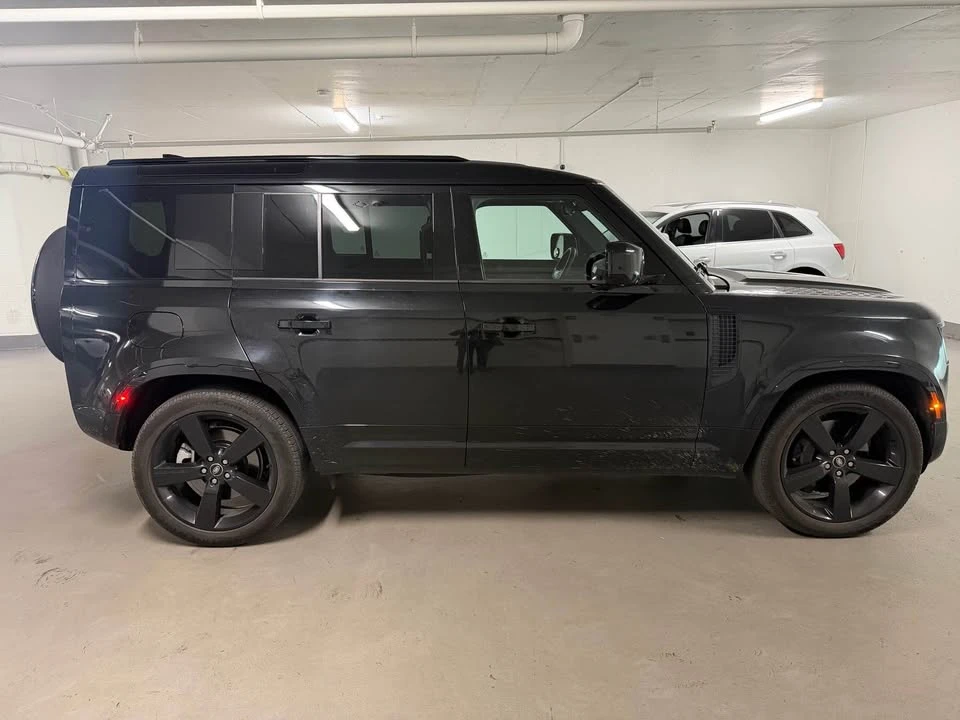 2025 Land Rover Defender L663 - Image 7 of 20