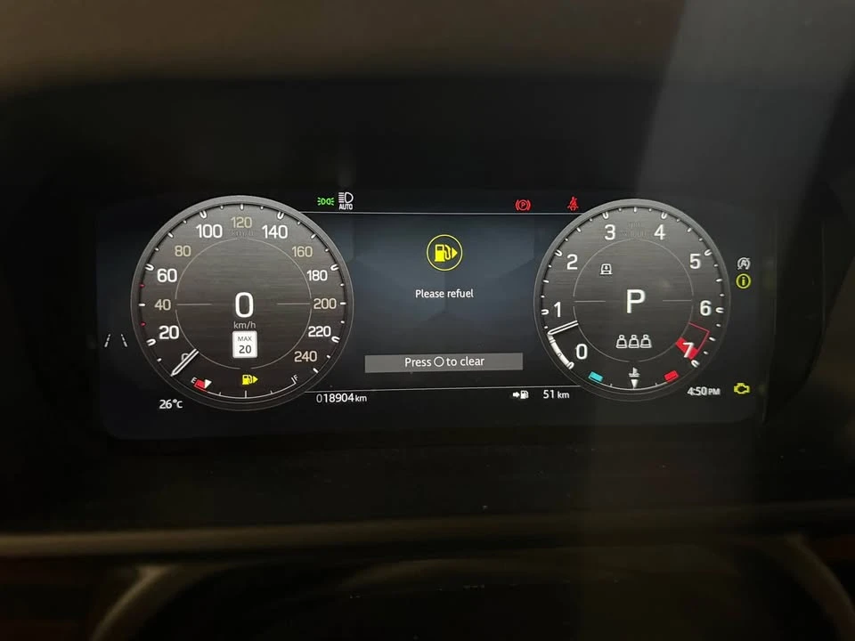 2025 Land Rover Defender L663 - Image 17 of 20