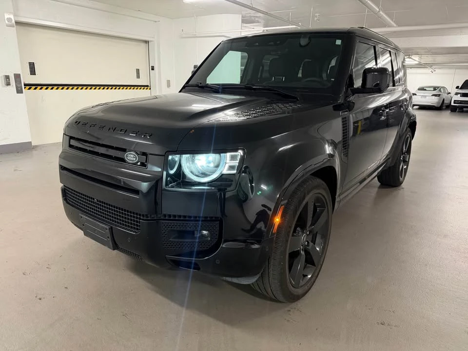 2025 Land Rover Defender L663 - Image 4 of 20
