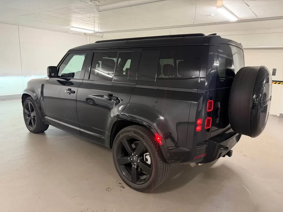 2025 Land Rover Defender L663 - Image 11 of 20