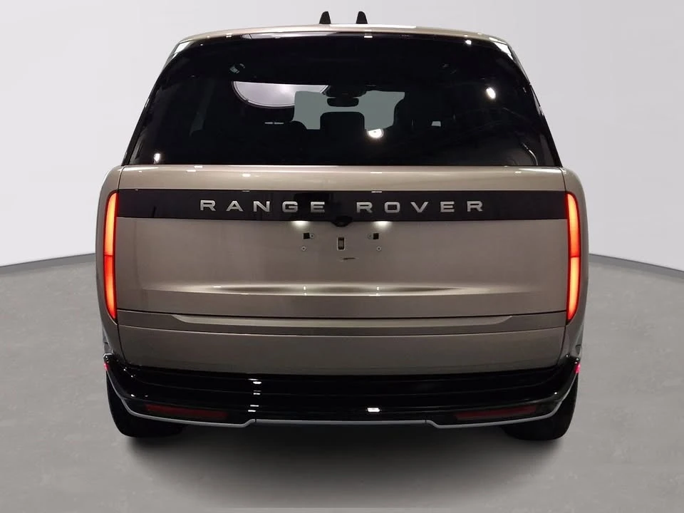 2025 Land Rover Range Rover L460 - Image 6 of 15
